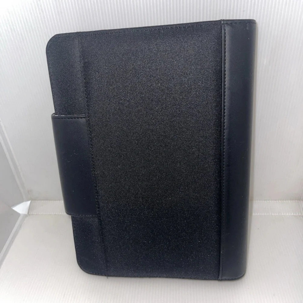 Vintage 2002 Franklin Covey 365 Organizer Planner 7 Ring Binder 10 X 7.5” Black